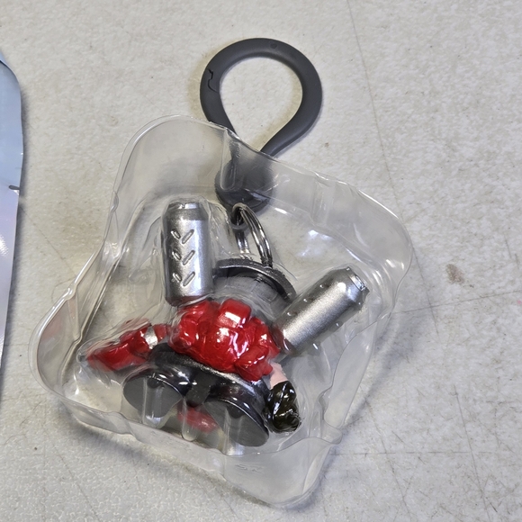 Blizzard Overwatch Backpack Keychain Hanger Torbjorn NEW Open Package - Picture 8 of 8